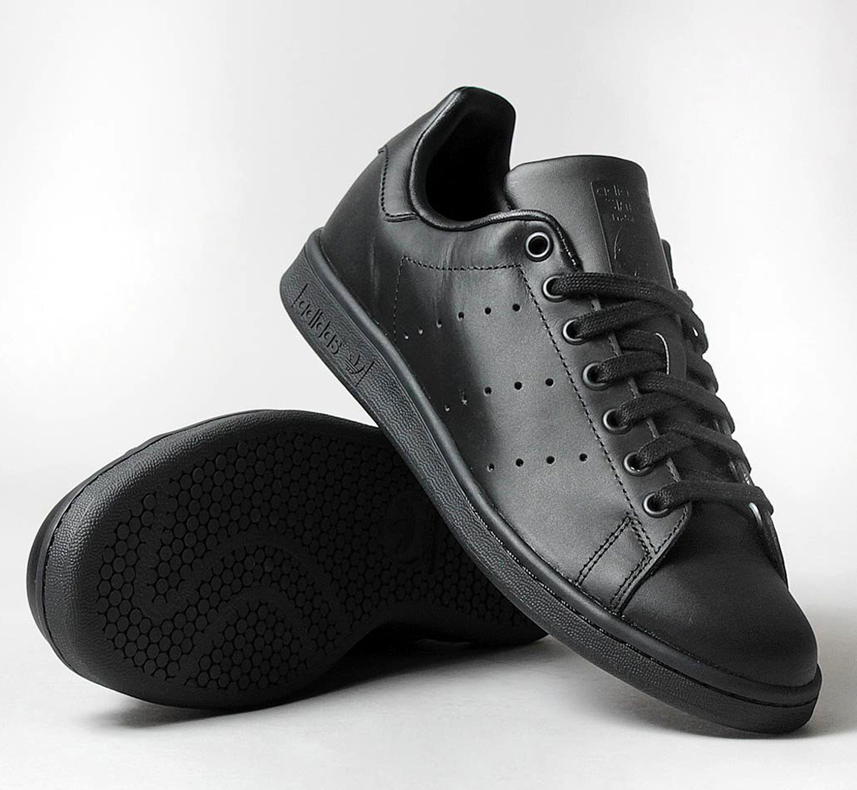 BANNED: School outlaws Stan Smith shoes 